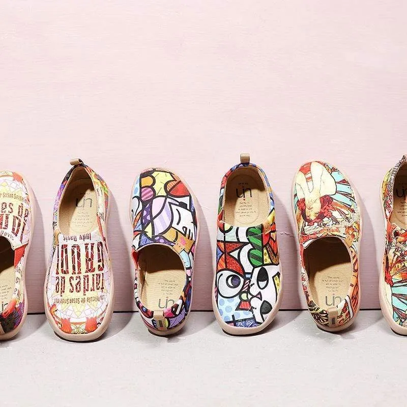-Dreamy Cat- Lady Canvas Slip-ons
