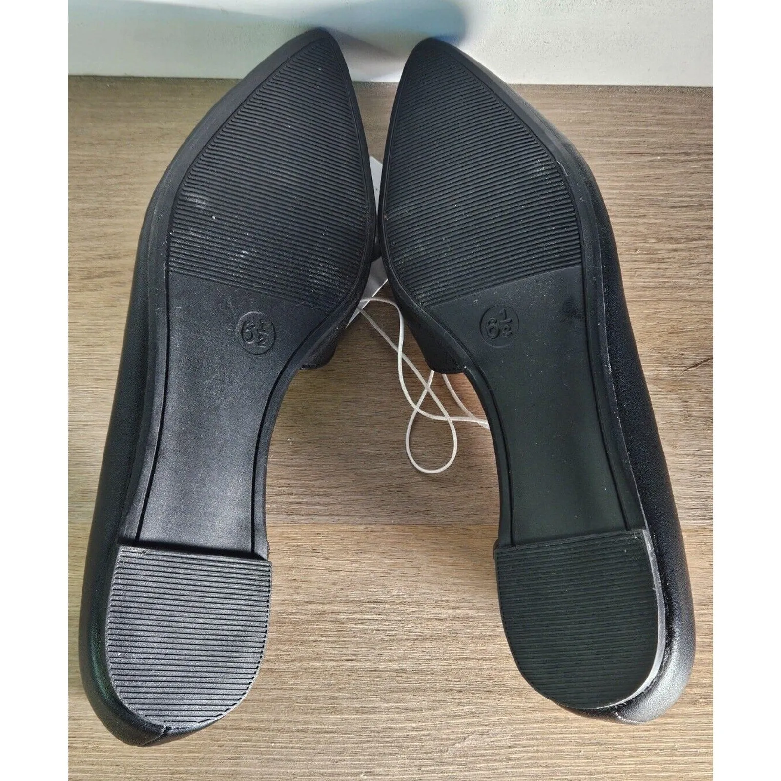 A New Day Slip On Pointed Flats Women’s Size 6.5 Black Faux Leather Loafers