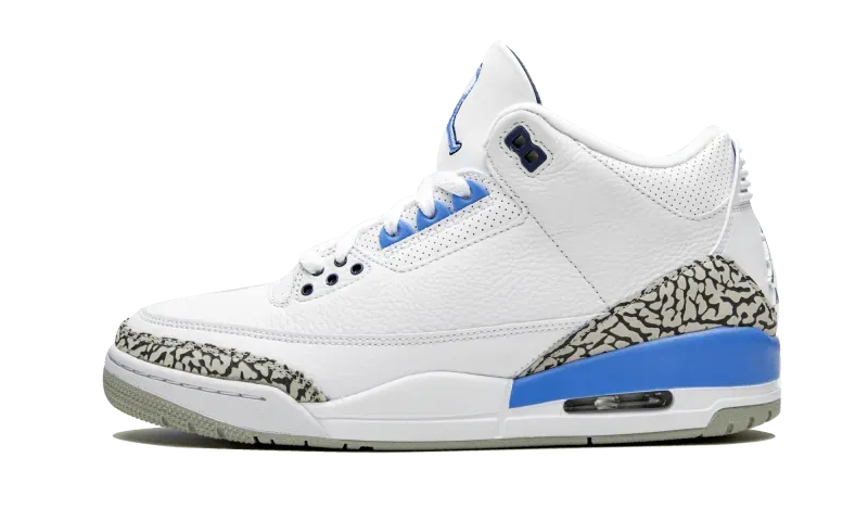 Air Jordan 3 UNC