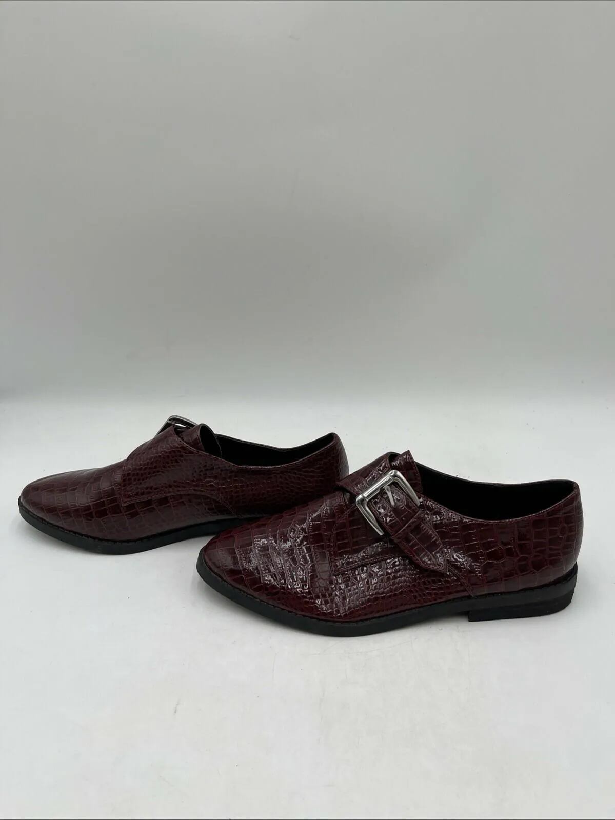 ALDO Burgundy Croc Print Leather Round Toe Monk Strap Loafers Women's Size 6.5 - Very Good