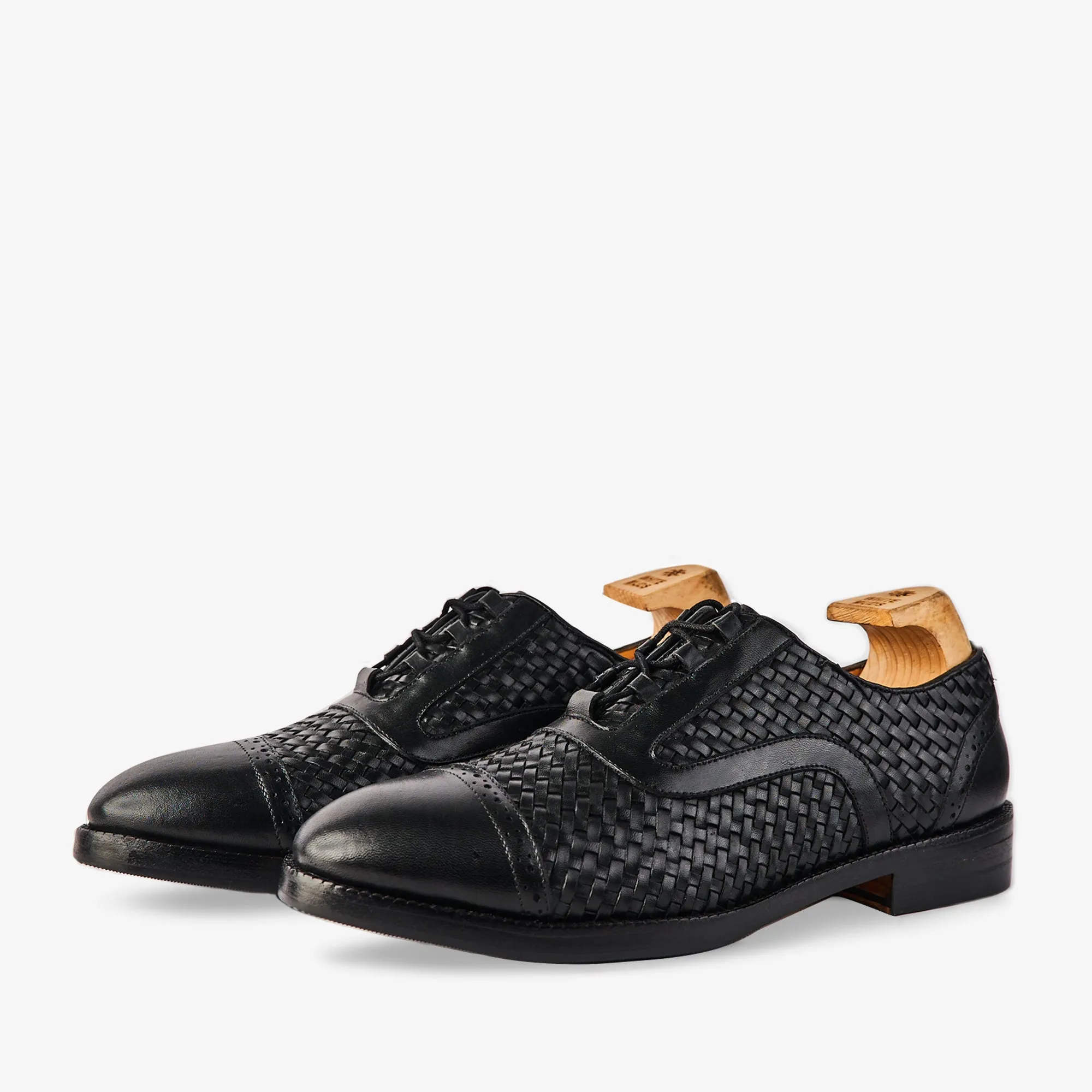 Cashel Black Woven Oxfords