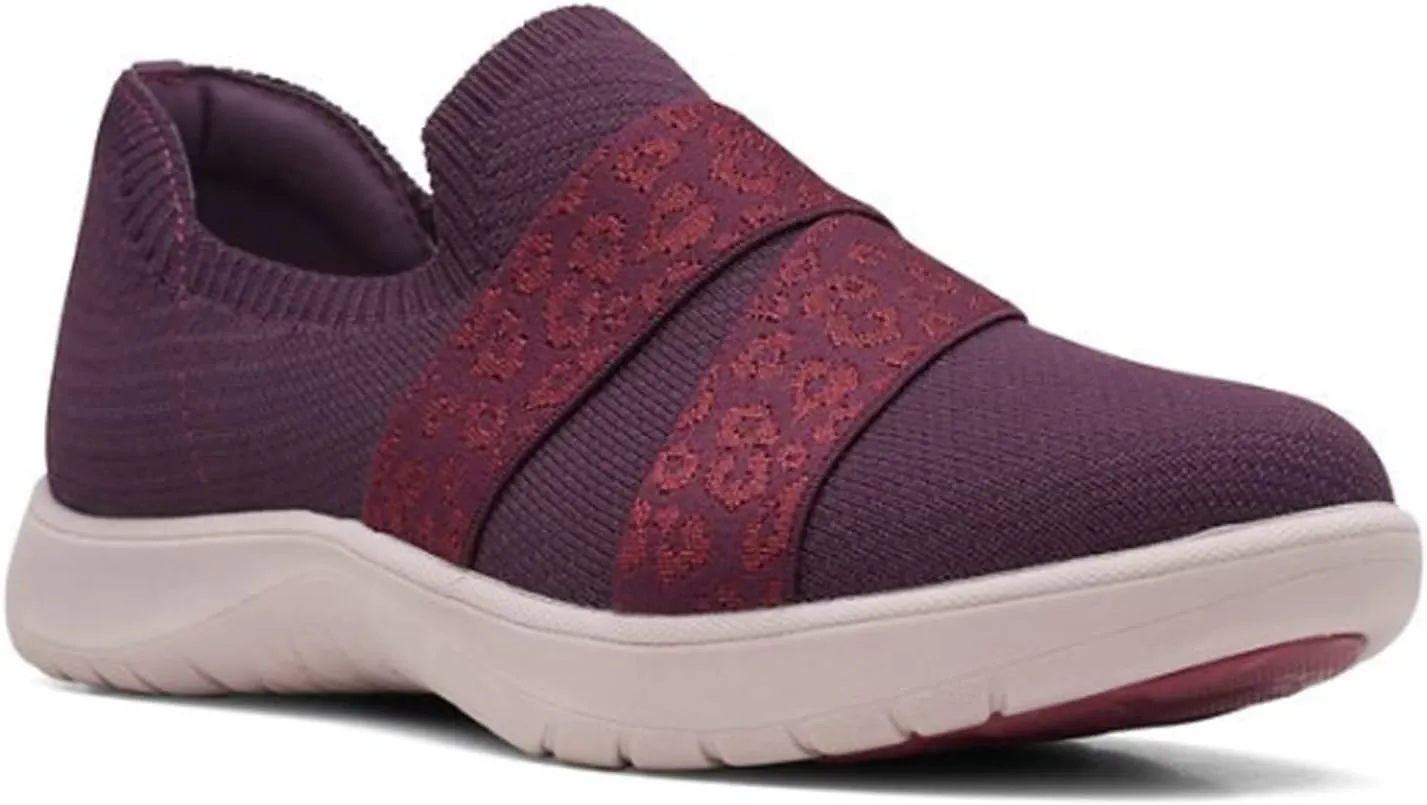 Clarks Adella Stride Burgundy Knit 9 B (M)