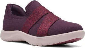 Clarks Adella Stride Burgundy Knit 9 B (M)