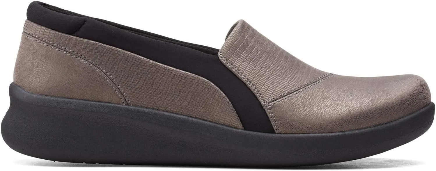 Clarks Women's Sillian 2.0 Eve Loafer