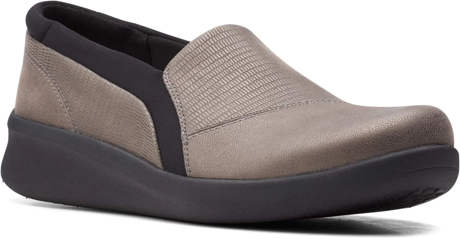 Clarks Women's Sillian 2.0 Eve Loafer
