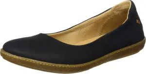 El Naturalista Women's Coral Closed Toe Ballet Flats