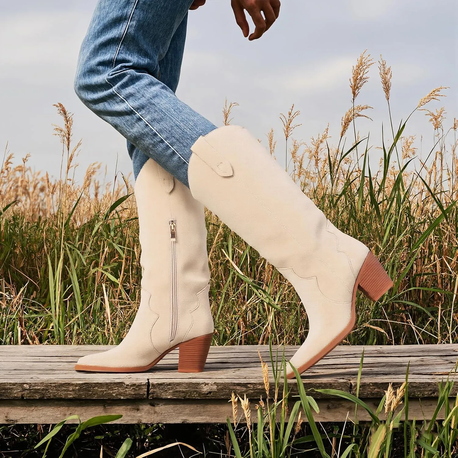 femflame Cowboy Boots for Women Pointed Toe Chunky Heel Knee High Boots Embroidered Western Boots