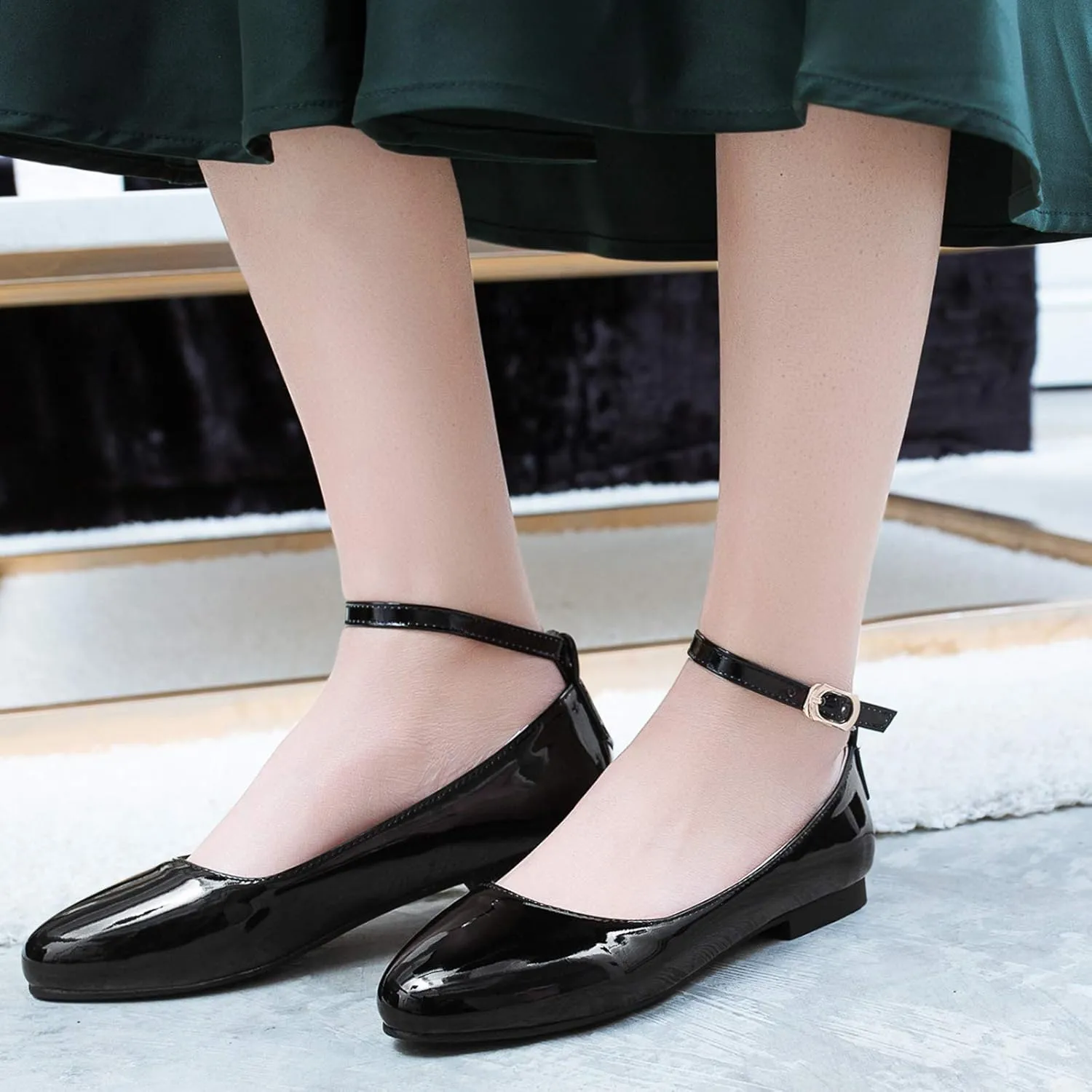 Gicoiz Footwear Womens Round Toe Patent Ballet Flats
