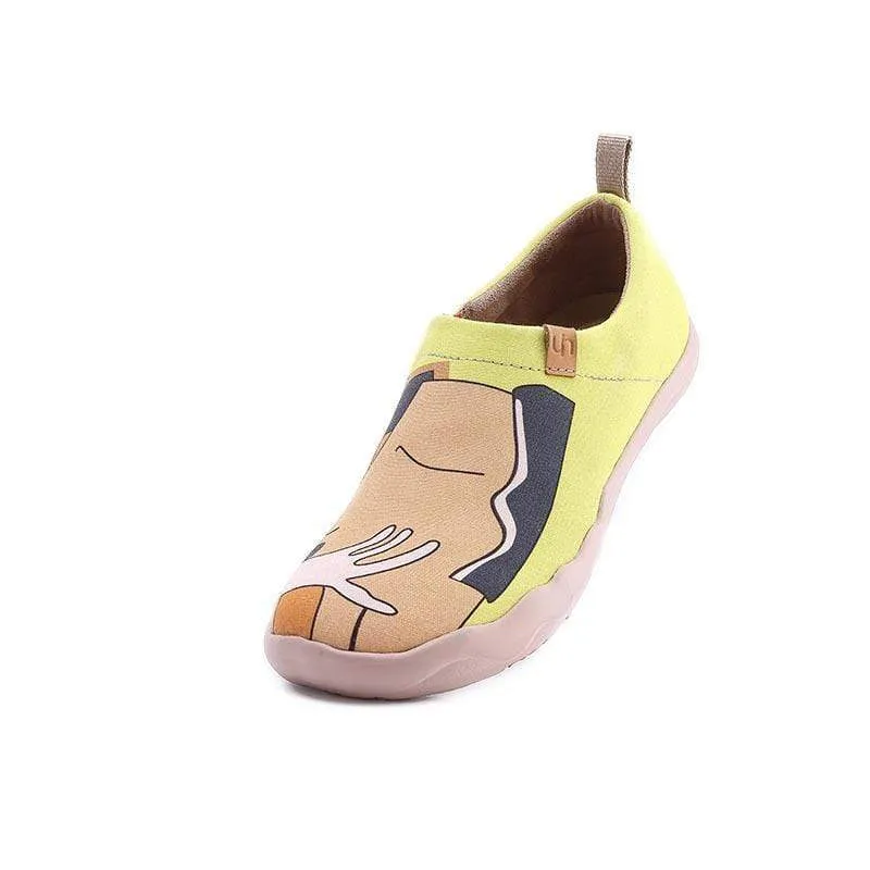 Kiss Female Canvas Slip-ons