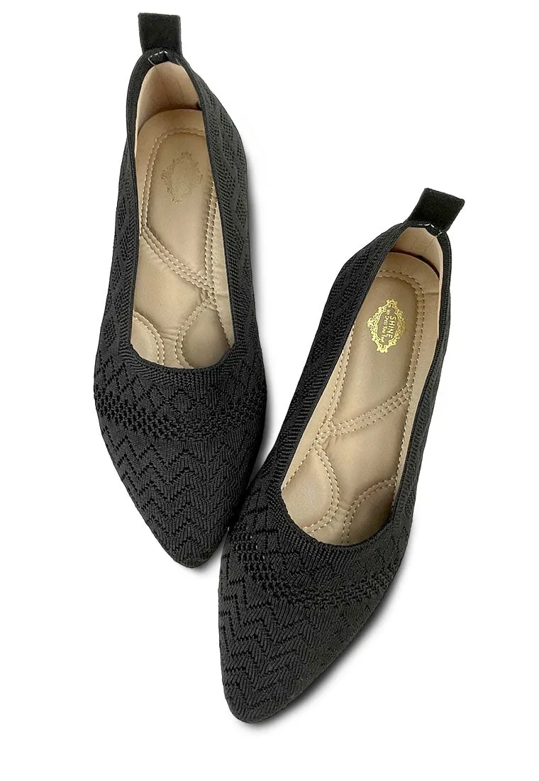 Knitting Pointed-Toe Flats