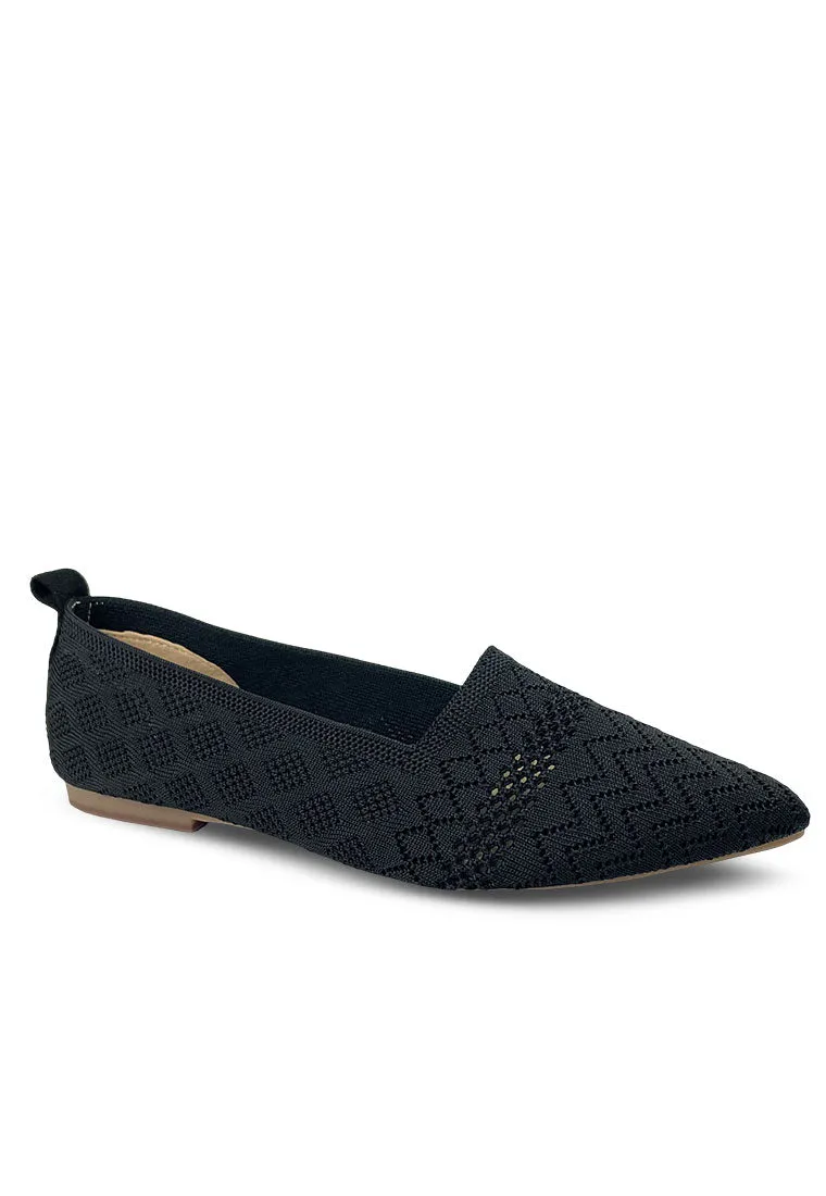 Knitting Pointed-Toe Flats