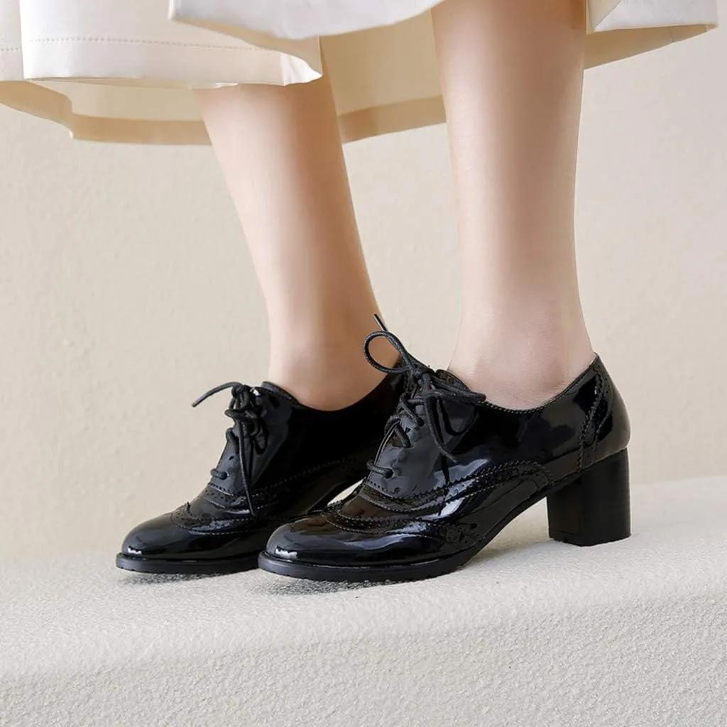 MIOKE Women's Chunky Block Heel Pump Oxfords Wingtip Lace Up Patent Leather Vintage Brogues Dress Shoes