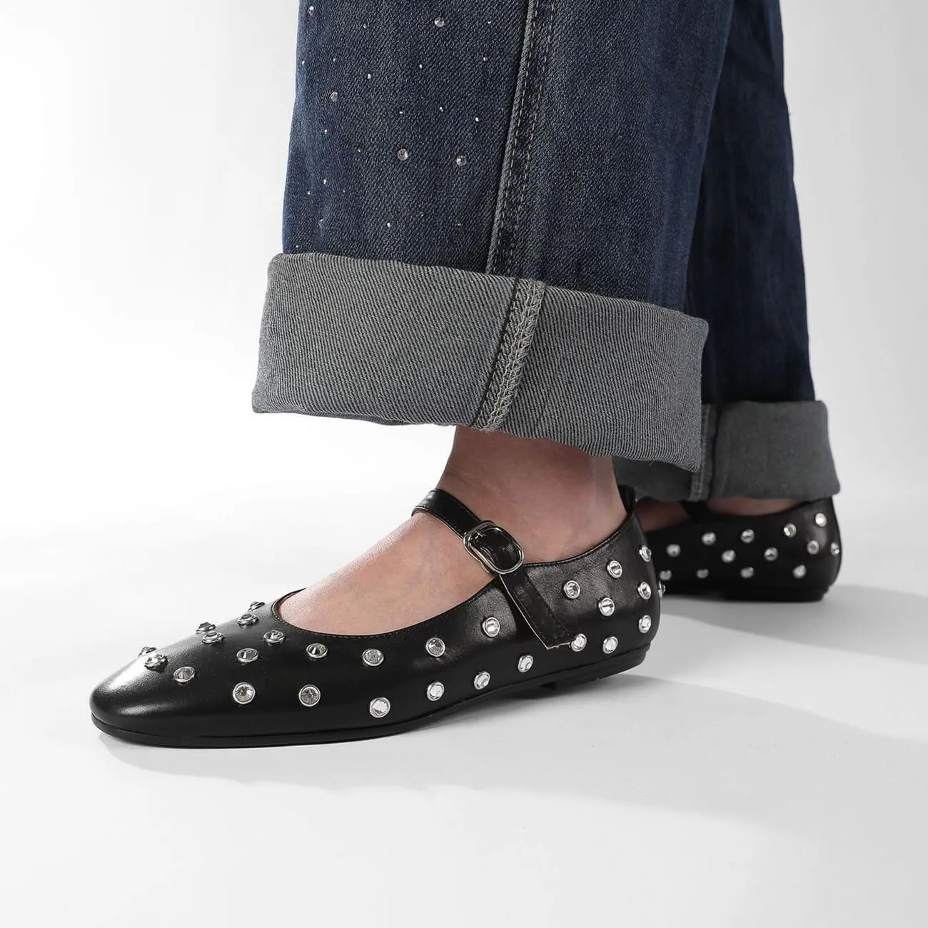 MRKEWUNEY Ballet Flats for Women Rhinestone Rivet Buckled Strap Mary Jane