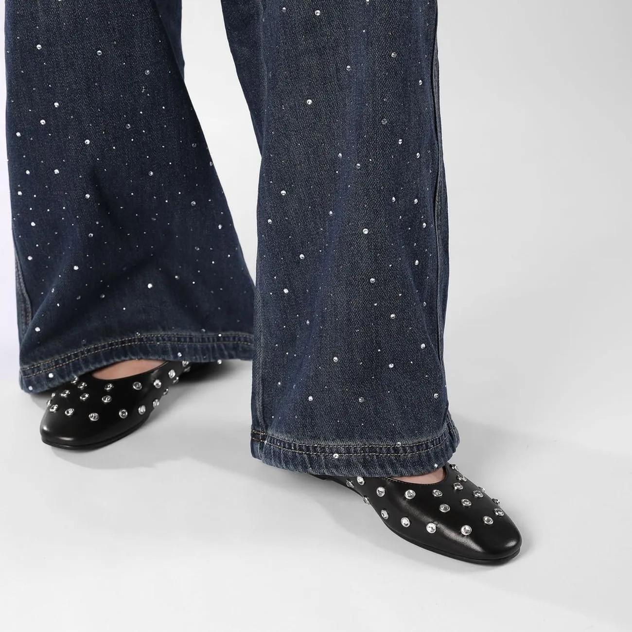 MRKEWUNEY Ballet Flats for Women Rhinestone Rivet Buckled Strap Mary Jane