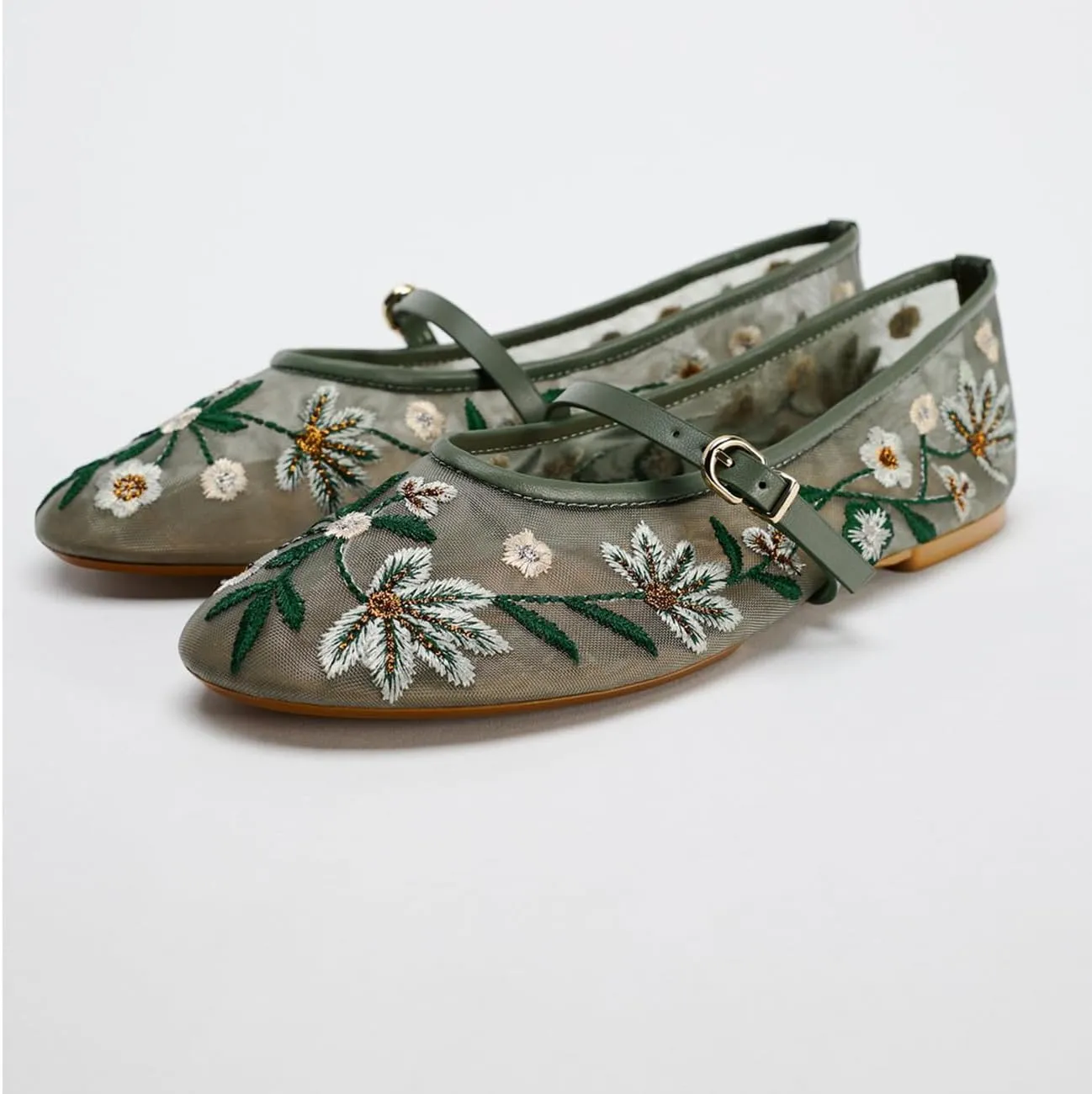 MRKEWUNEY Mesh Ballet Flats for Women Embroidered Floral Round Toe Mary Jane Flats