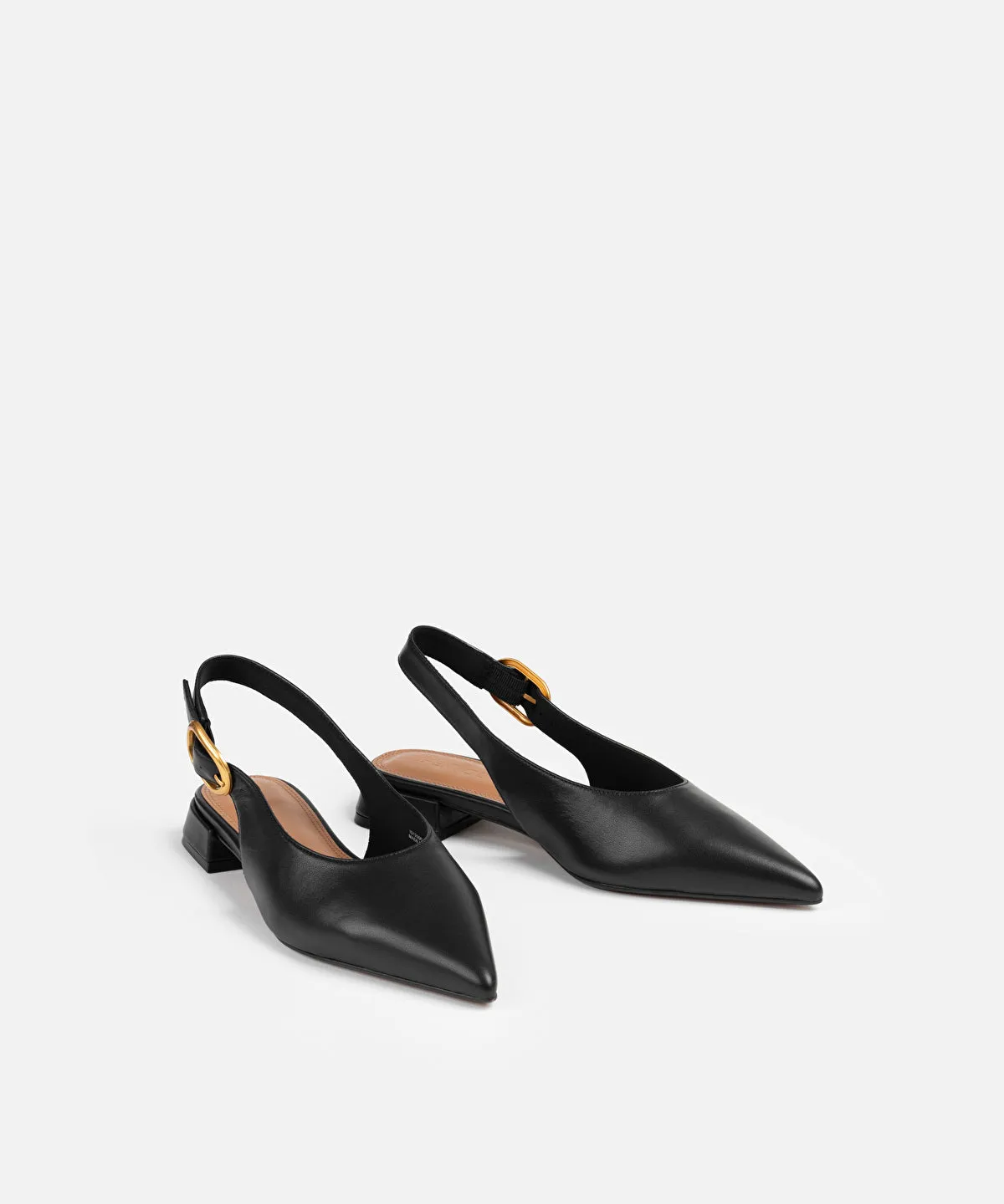Pointed toe flats