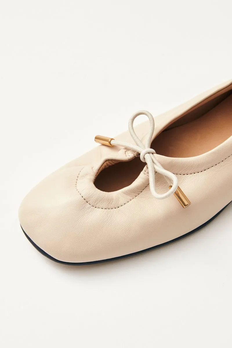Rosalind Leather Ballet Flats - Cream