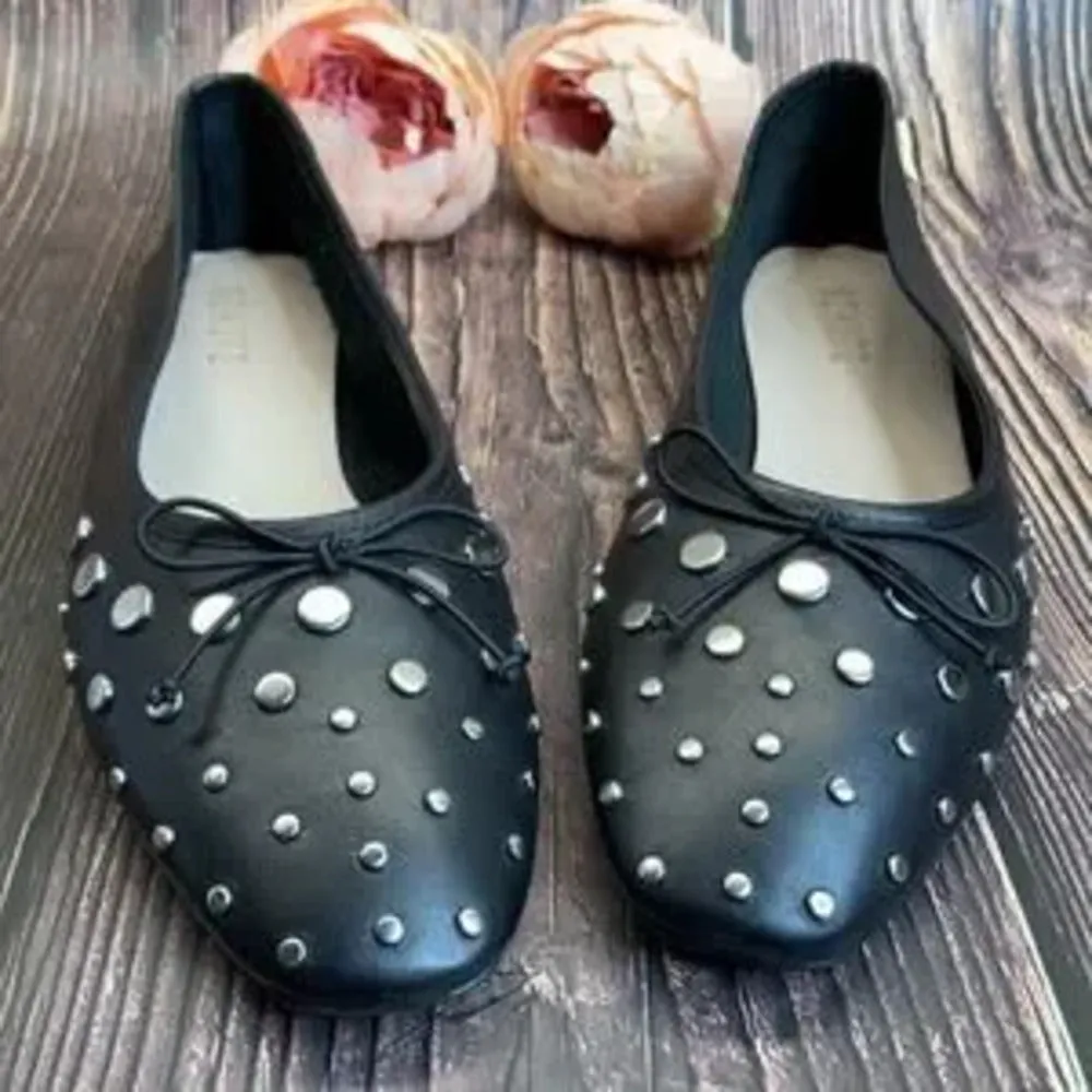 Schutz Black Leather Flats 9B