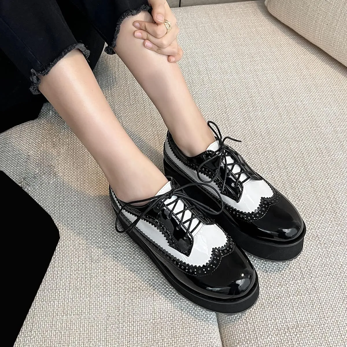 SHEMEE Women's Patent Leather Wedge Heel Platform Oxfords Pumps Wingtip Lace Up Round Toe Brogues Sneaker Shoes