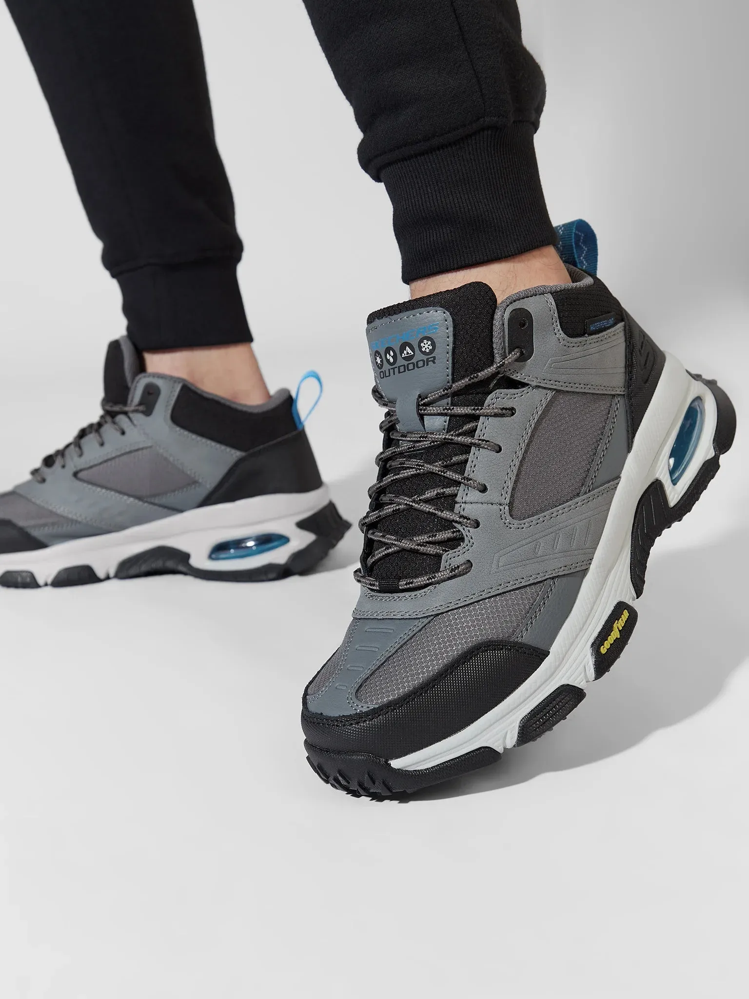 SKECHERS Skech-Air Envoy