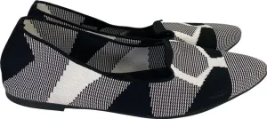 Skechers Women’s Black/White Cleo Sherlock Knit Loafer Skimmer Flats - 9.5