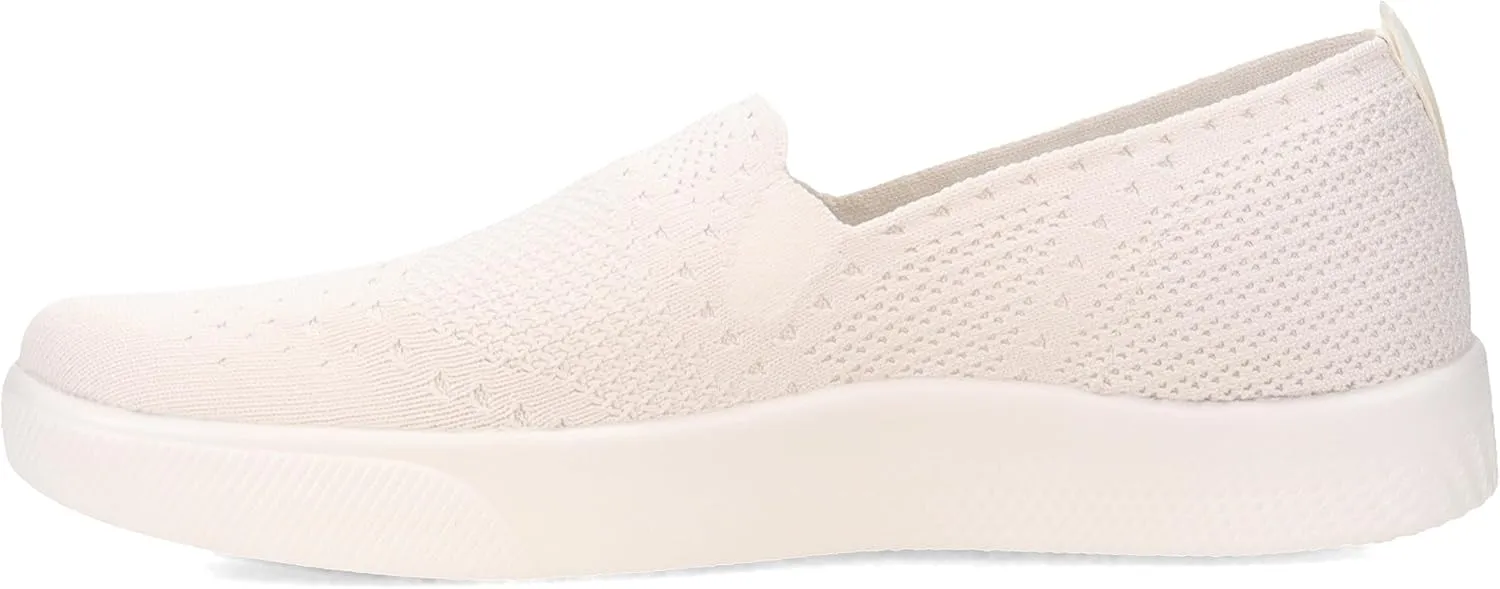 Skechers Women's Hyper Vulc-Knit Slip on Sneaker