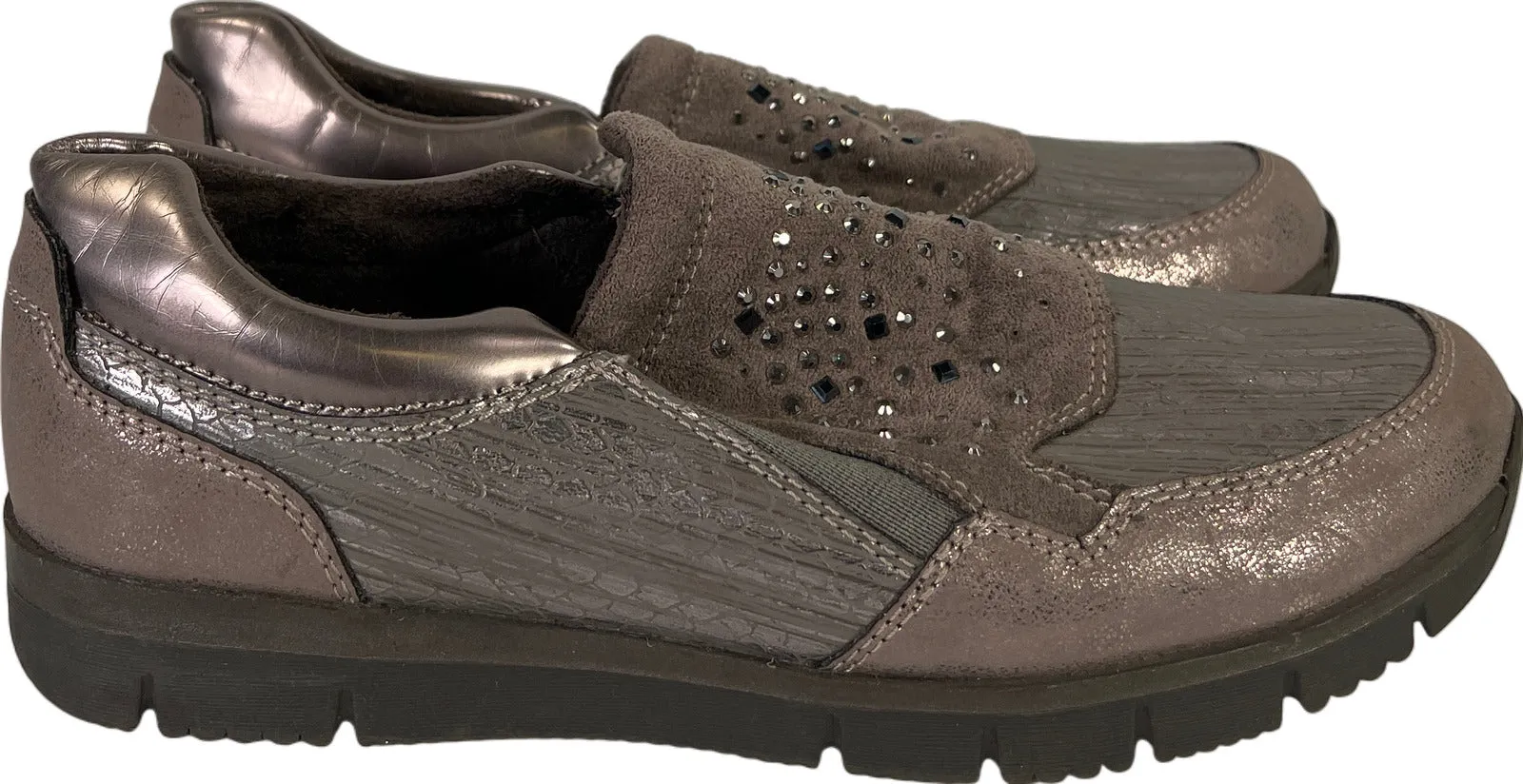 Spring Step Women’s Gray/Bronze Suede Studded Slip On Loafers - 39/US 8.5