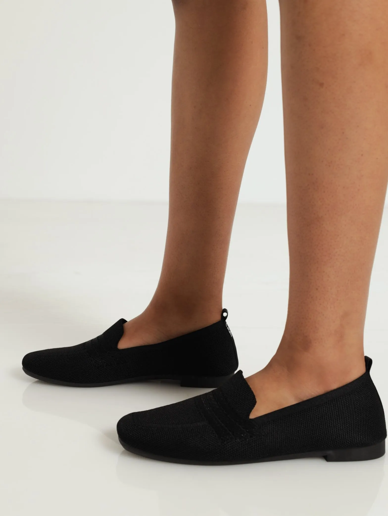 Square Toe Knit High Vamp Pump - Black