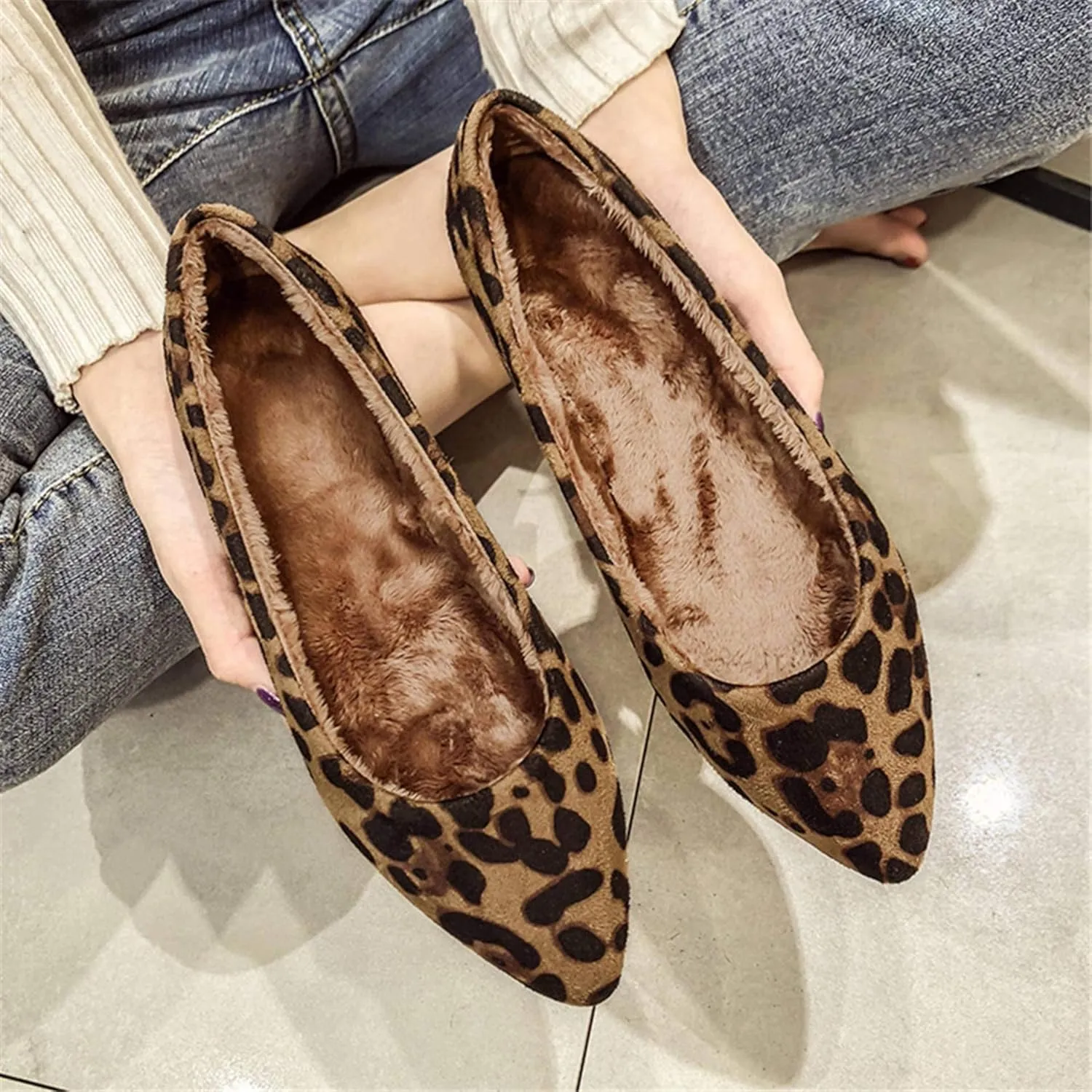 Stunner Women Stylish and Comfortable Mid-Heel Pointed Pumps Shoes
