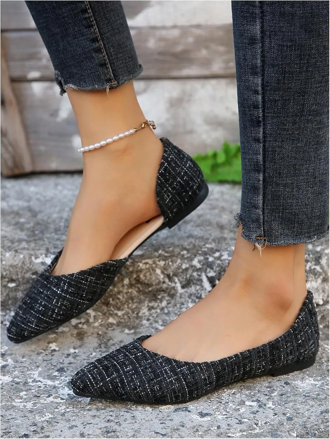 SweatyRocks Women's Pointed Fat Shoes Dressy Comfortable Office Shoes Closed Toe Sandals