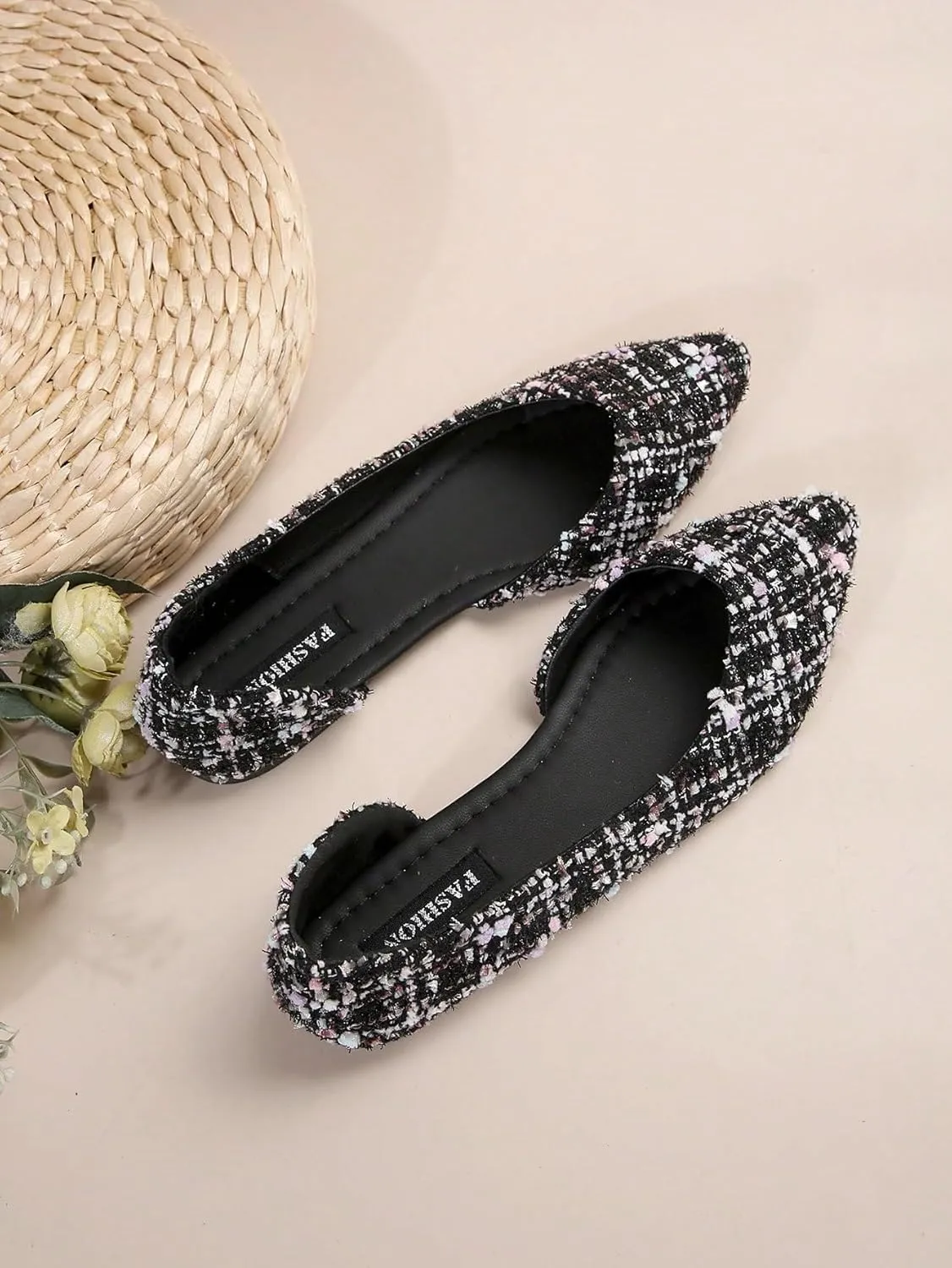 SweatyRocks Women's Pointed Fat Shoes Dressy Comfortable Office Shoes Closed Toe Sandals