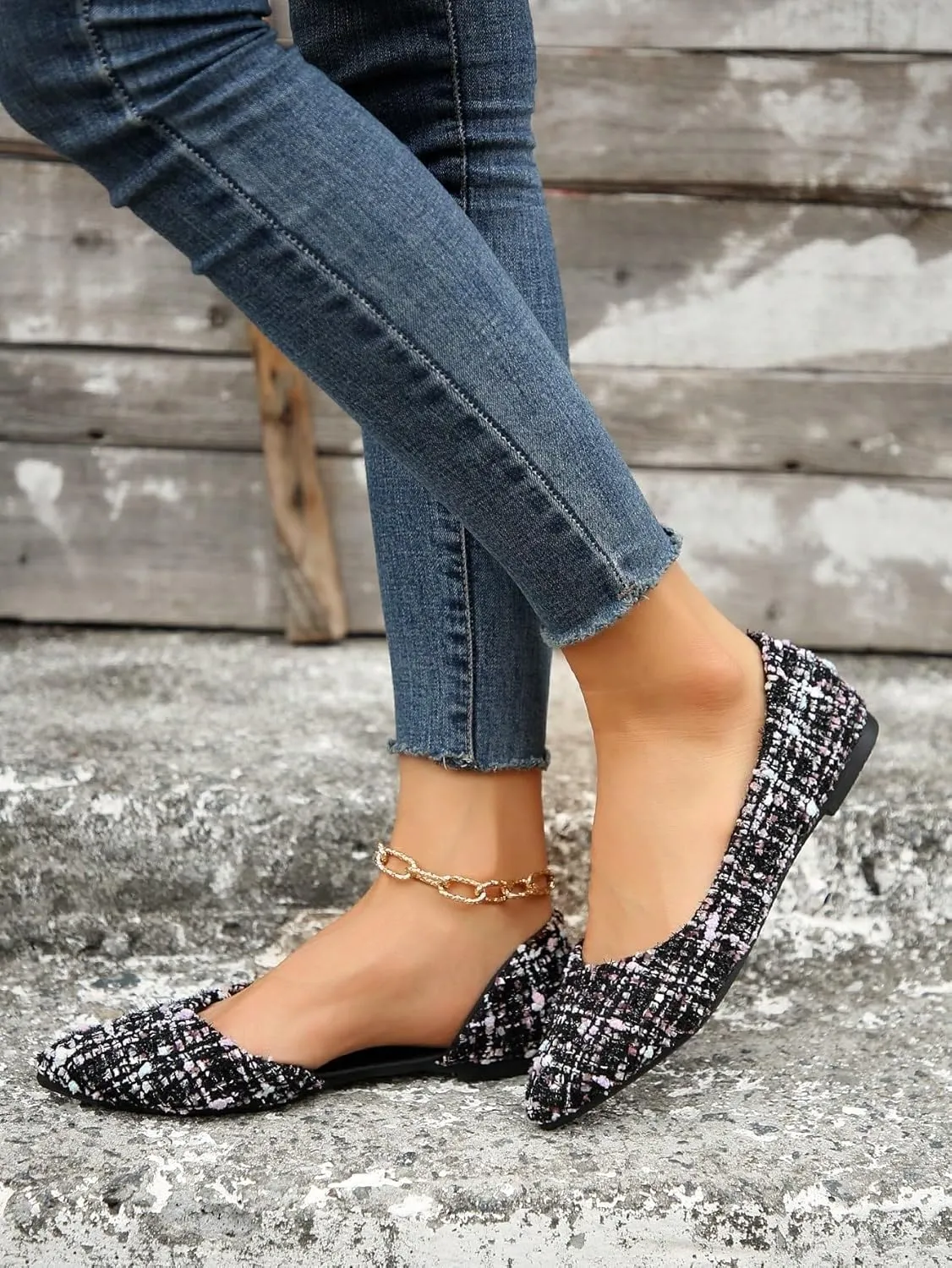 SweatyRocks Women's Pointed Fat Shoes Dressy Comfortable Office Shoes Closed Toe Sandals