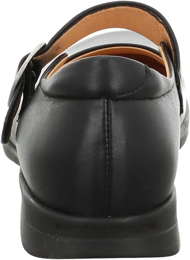 Think! Women's Closed Toe Ballet Flats