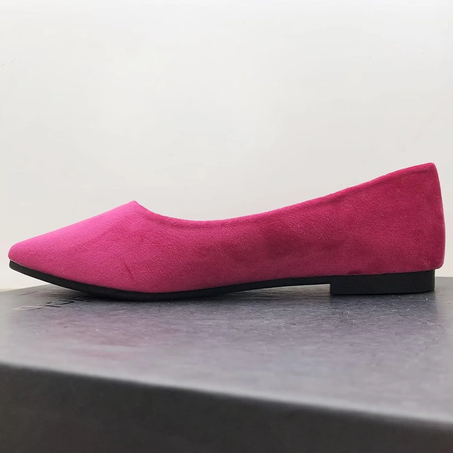 WENJIAZHIZHI Women's Pointed Toe Ballet Flats Elegant Slip-Ons Female Flat Shoes Comfortable Work Shoes Female Loafers