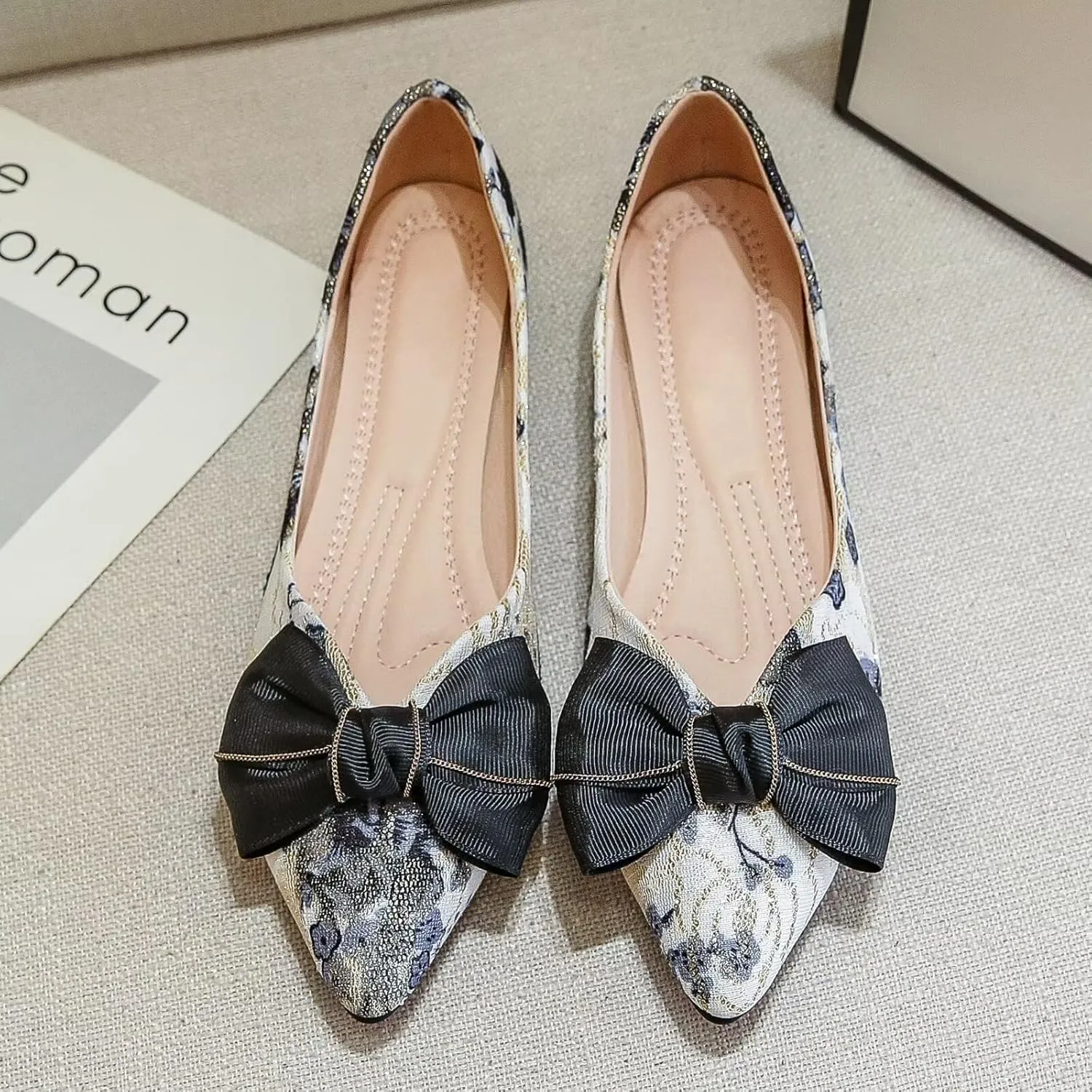 WENJIAZHIZHI Womens Pointed Toe Bow Flats Elegant Floral Print Slip-ons Comfortable Dress Shoes for Party Wedding