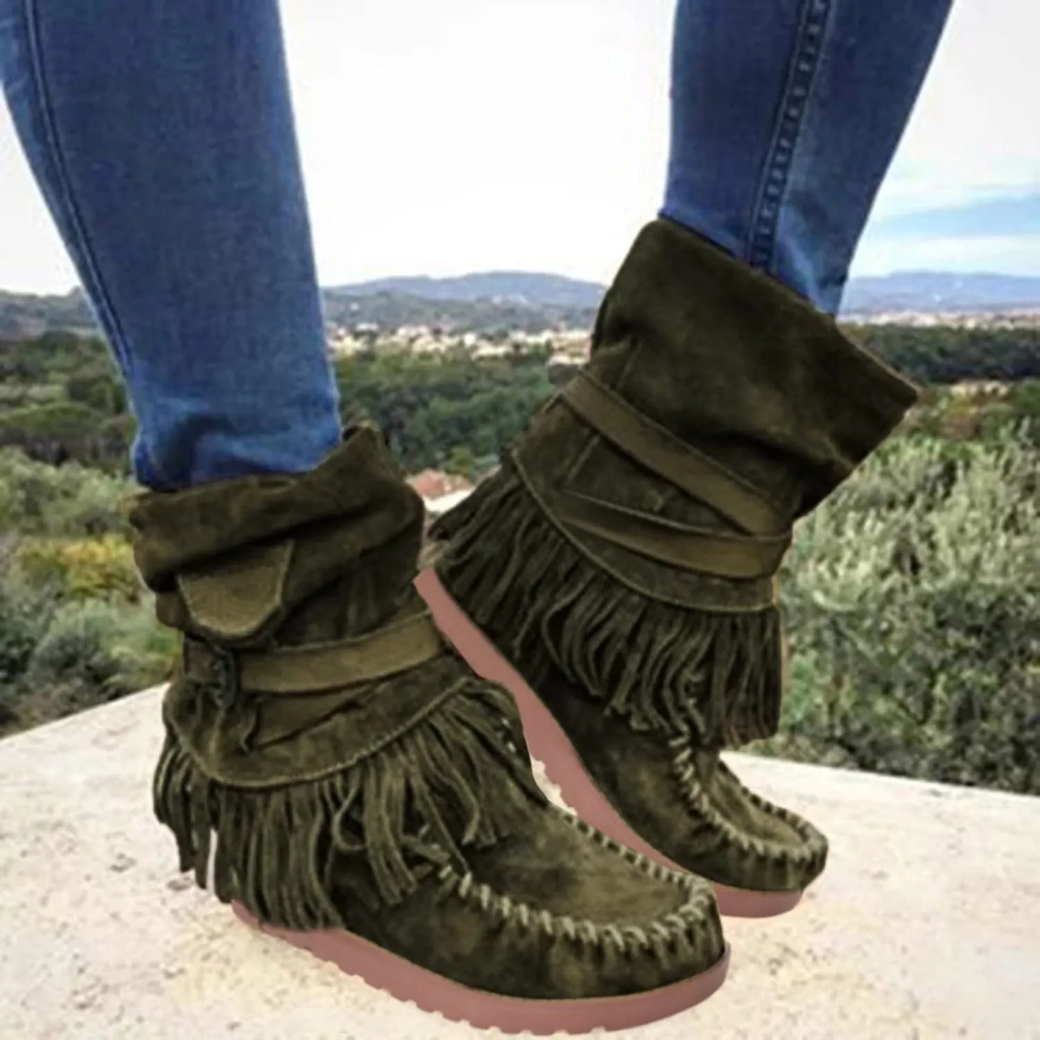 Women's Fringe Side-Zip Boot,Women's Suede Fringe Ankle Boots Wide Round Toe Flats Winter Warm Fashionable Western Outdoor Short Boots Boho Tassel Studded Slip On Booties with Zipper