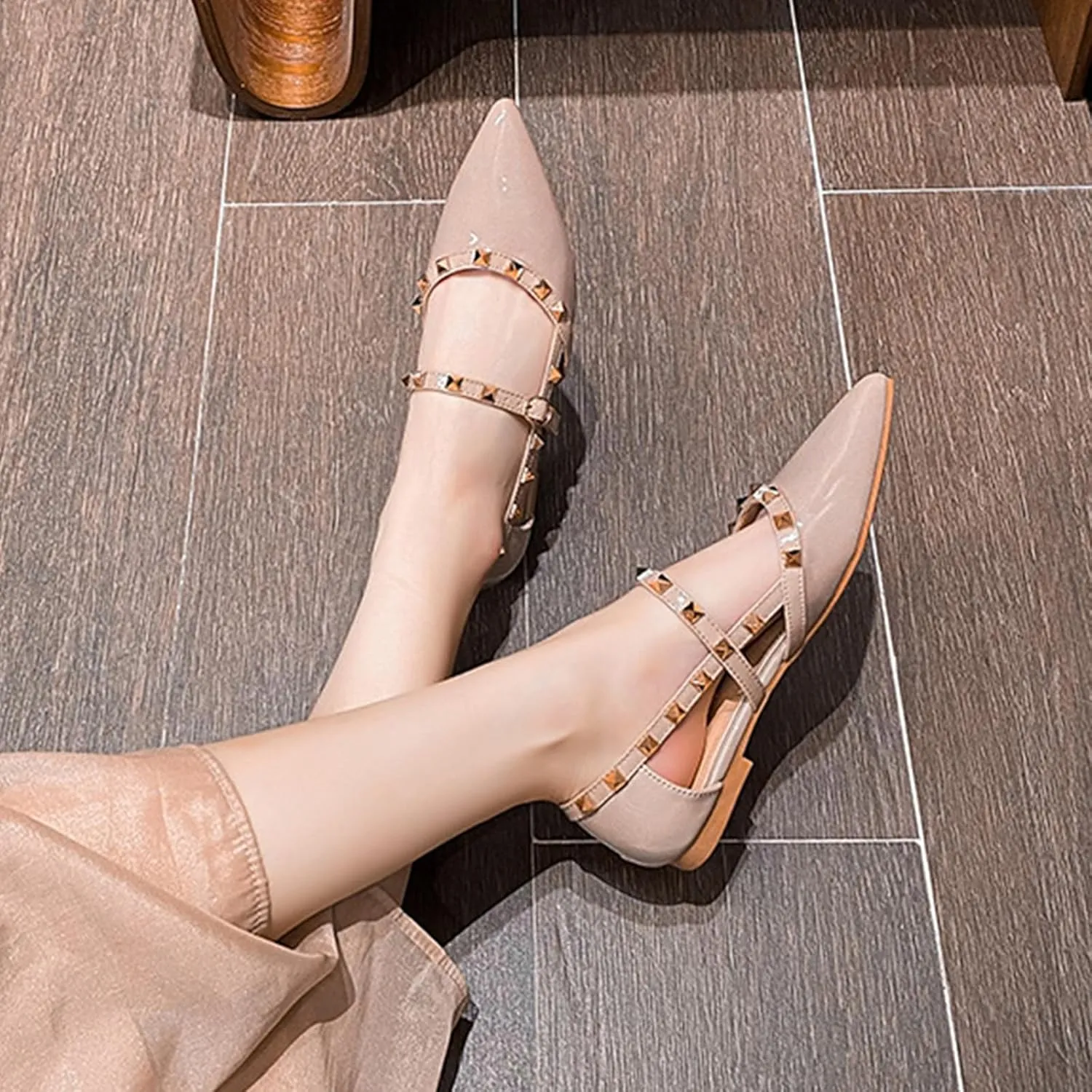 Women's Patent Leather Pointed Studs Mary Jane Flats Closed Toe Hollow Out Adjustable Buckle Casual Walking Shoes for Wedding Parties Formal Occasions