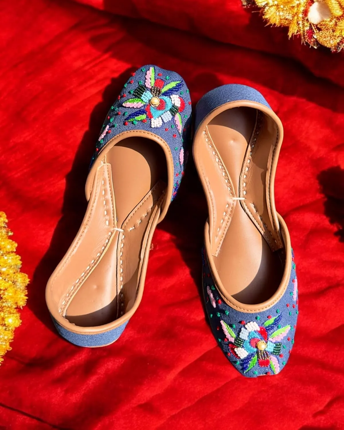 Women's Slip On Traditional Handmade Khussa Bridal Mojari Punjabi Jutti Ethnic Ballet Flats